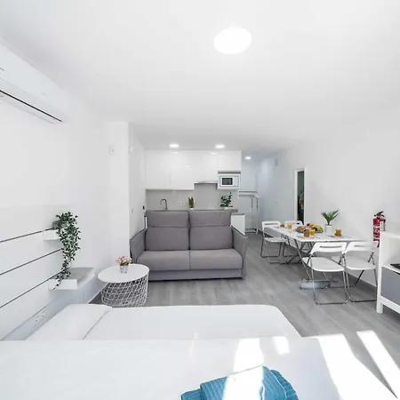 Balneario Pedregalejo Loft A Apartment *